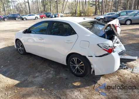 2018 Toyota Corolla Le z USA, uszkodzony, nr VIN 2T1BURHE3JC972653